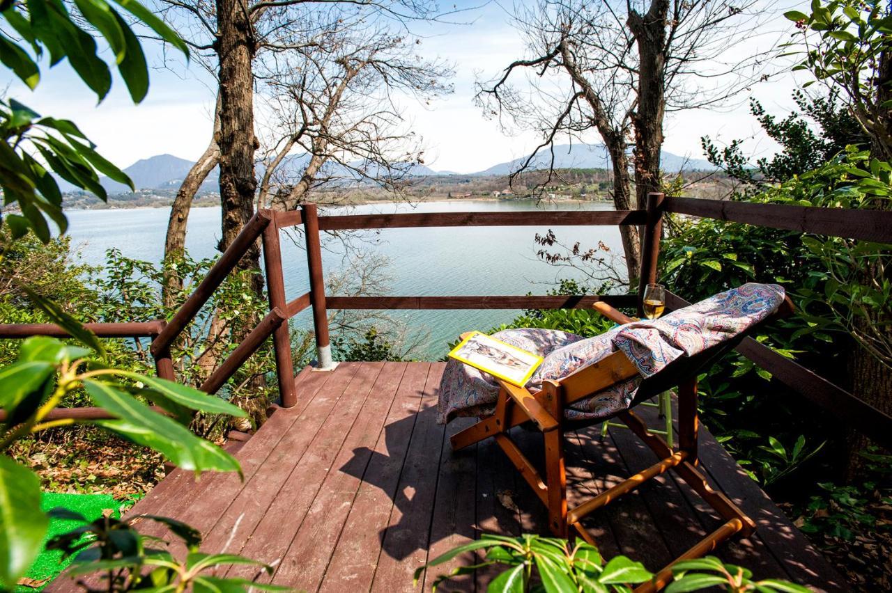 Casa Vacanze Tana Della Volpe Ispra Buitenkant foto