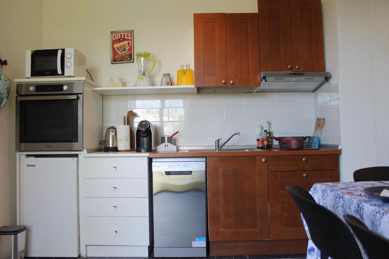 Casa Vacanze Tana Della Volpe Ispra Buitenkant foto